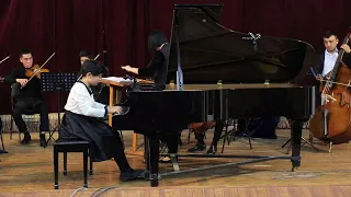 12-летняя талантливая пианистка Таня Пак и оркестр "Юные дарования"