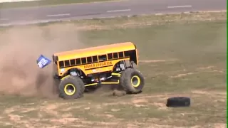 Higher Education COOL BUS Freestyle Monster Truck races