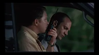 Sopranos S3E1 - FBI escapes while Carmela drives home