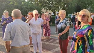 15.07.23г..."ЧЕРЁМУХА"...танцуем...в Новобелице...💃🕺👍 г.Гомеля...