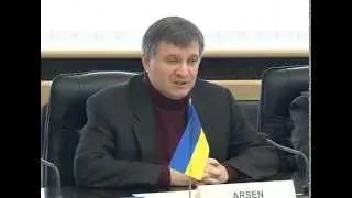 Арсен Аваков зустрівся із представниками НАТО в Україні