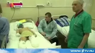 Донецк  8 летний мальчик Ваня изувечен осколками снаряда 15 01 2015