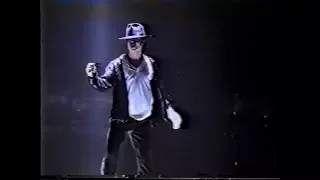 Michael Jackson - Billie Jean Live in Copenhagen 1997 (Birthday Concert) HQ audio dub