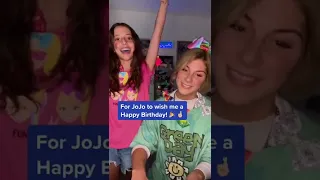 Surprising the kid I babysit with her favorite celebrity!!! 🎉🥺❤️🎂 Thank you JoJo Siwa!