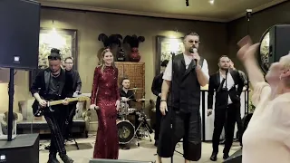 Алексей Чумаков и кавер группа “Rich band” - Счастье ( июнь 2022)