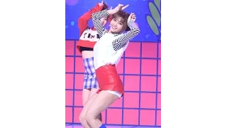 [MPD직캠] 트와이스 모모 직캠 KNOCK KNOCK TWICE MOMO Fancam @엠카운트다운_170223