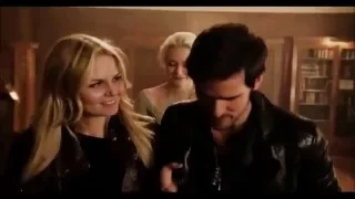 Emma & Hook || Поздно