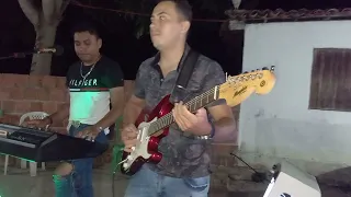 FORRÓ SÓ PRESTA ASSIM-GILDENES ARAÚJO NO BAR DA IRACIR-TOCANDO LAMBADA