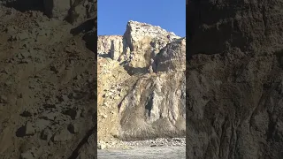 Torrey Pines landslide, ends with a boom