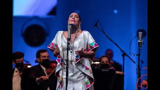 La Mentira - Olé México GNP Lila Downs y Alondra De La Parra.