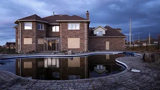 A Look Inside this Amazing 80s Abandoned Mansion!