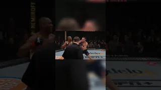 Kamaru Usman BREAKS Colby's JAW - Slow motion