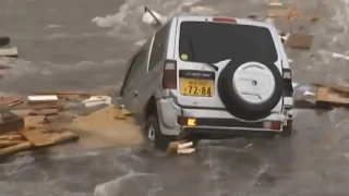 Sudden flash flood caught in camera