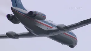 passenger plane Tu-134 sounds like a fighter