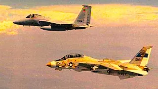 F-14 Tomcat vs F-15 Eagle | US Navy Training Film | 1970s |