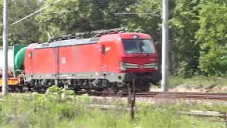 DB Vectron mit BASF Tankbehältern in Knappenrode