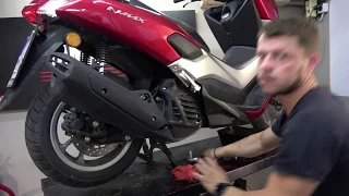 oil change: YAMAHA NMAX 125