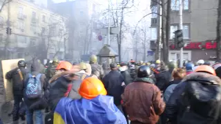 Майдан Інститутська 18.02.2014