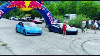 Rimac Nevera vs Tesla Model 3 LR - Ping Wing