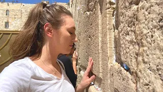 Praying at the Western Wall at the Old City in Jerusalem - Bazaar, Jewish Quarter | Israel Vlog 37