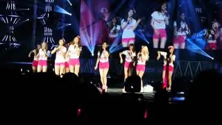 [FANCAM] 130720 SNSD少女時代 - Into the new world ( World Tour "Girls & Peace" in Taipei 2013)