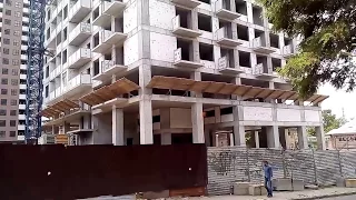 Строительство жилого комплекса "Дом на Шмидта" сегодня в Днепре. Украина - Construction of a residen