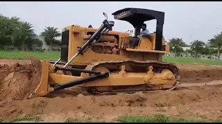 Bulldozer TG 120 Working in fields