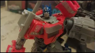 OPTIMUS PRIME VS SCOURGE STOP MOTION FINAL BATTLE TRANSFORMERS RISE OF THE BEASTS