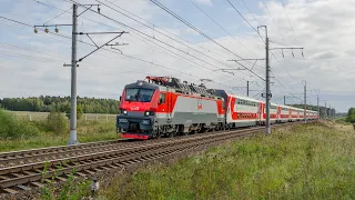 Ленинградское направление. ЭП20-016 с двухэтажным поездом №742Ч Москва -- Санкт-Петербург