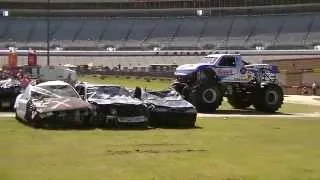 Bigfoot 4X4 Car Crush #1 @ The 2014 Summit Atlanta Motorama