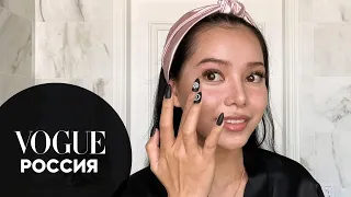 Белла Порч показывает макияж из TikTok | Vogue Россия