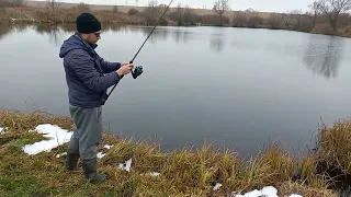 Рибалка в перший день зими. Спроби зловити щуку.