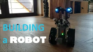 Assembling WALL-E Look Alike Robot