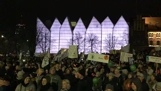 Solidarność ze strajkującymi nauczycielami