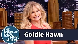 Goldie Hawn's Cancan Dancing on a World's Fair Bar Got Her Discovered