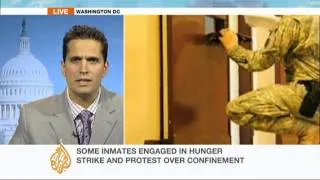 Guantanamo guards try to break hunger strike