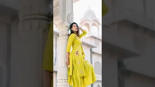 Ashna Zaveri Actress Cute Video 5