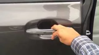 2014 Toyota Sienna - Non-Functioning Door