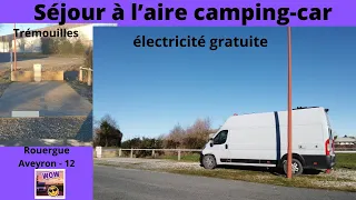 Aveyron : séjour à l'aire camping-car de #Trémouilles, en #fourgonaménagé