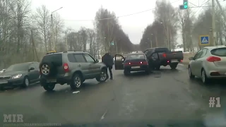 ROAD RAGE RUSSIA COMPILATION!! [2017 HD]