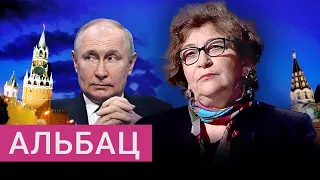 «Классический фашизм». Во что превратился режим Путина. Евгения Альбац