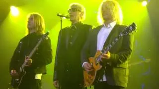 Styx' Dennis DeYoung - "Mr. Roboto" at Epcot's Eat To The Beat 11/08/2013