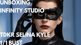 Infinity Studio The Dark Knight Rises Selina Kyle Bust Statue Unboxing