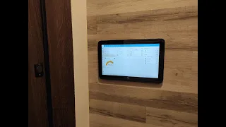Панель управления для умного дома. Планшет на стену