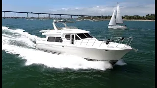 Navigator 5700 Rival Powerboat, Motor Yacht, Pilothouse, Video Review Walkthrough By: Ian Van Tuyl