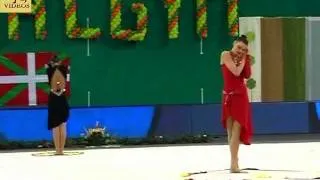 Anna Bessonova & Alina Maksimenko Hoop + Ribbon Euskalgym 2011