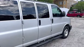 2017 Chevrolet Express 3500 12-Passenger Van