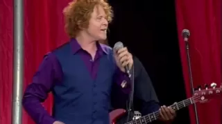 Simply Red - It's Only Love (Live from Budapest, 2009)