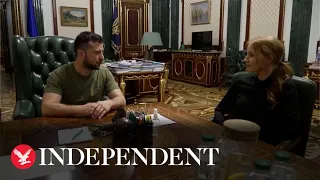 Zelensky meets American actress Jessica Chastain in Kyiv