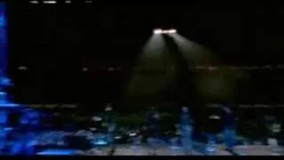 Laura Pausini Favola SAN SIRO [legendas]